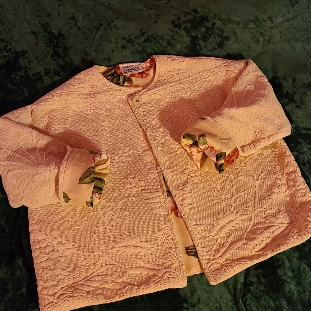 90s(?) Cropped boxy floral cream jacket